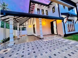 Super Top Class Luxurious Solid Built Newly House for Sale Negombo