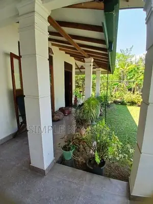 Beautiful House for Sale in Gampaha Yakkala