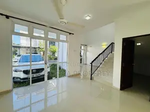 LUXURY 2 STORY HOUSE FOR SALE WITH SWIMMING POOL - PILIYANDALA .