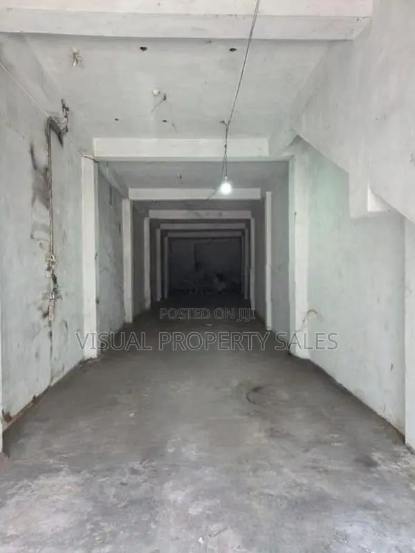 Commercial Building for Rent Matale