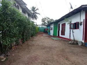 single story house and 3 shops for sale in kiribatgoda