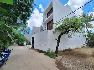 Maharagama Town Luxury House for Sale