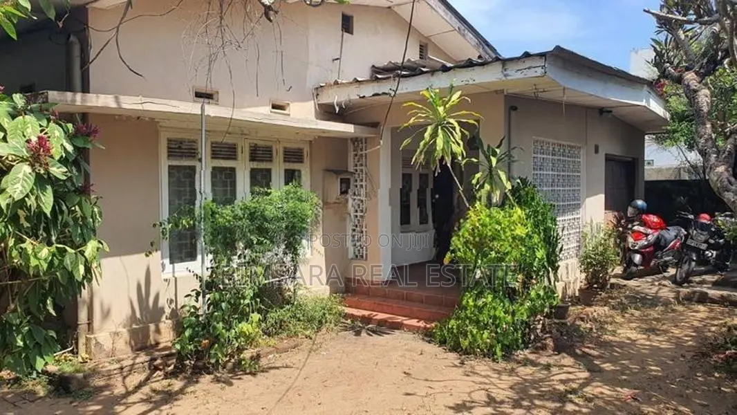 Prime 23.5 Perch Residential Land for Sale in Rathmalana | SL14754
