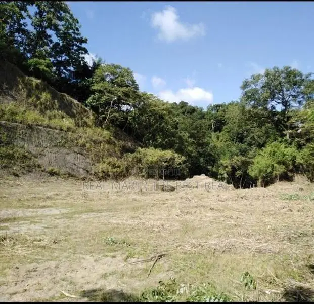 Galagedara : 303 Perches Land for Sale