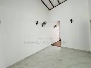 සුවිසල් අති සුඛෝපභෝගී අලංකාර නවීනතම නිවස විකිණීමට Piliyandala