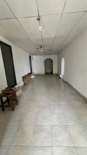 Land With House For Perche Value Mattegoda Kottawa 12/= Lakhs Per Perc