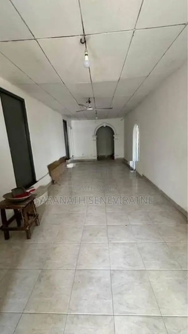 Land With House For Perche Value Mattegoda Kottawa 12/= Lakhs Per Perc