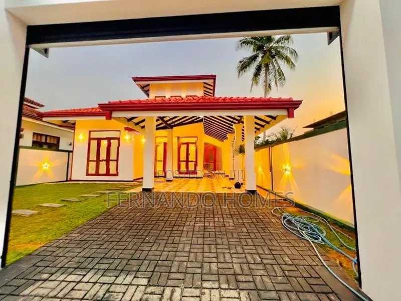 Well Solid Good Luxurious Newest House for Sale in Negombo