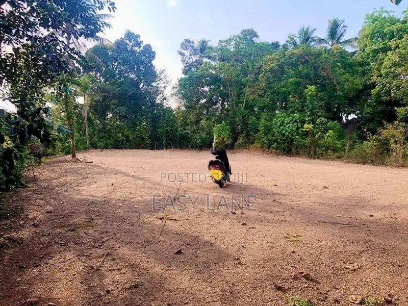 Land For Sale In Kadawatha