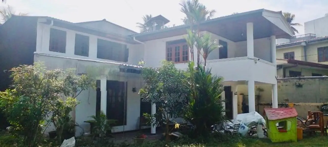 පිළියන්දල, සිද්ධමුල්ල, පුබුදු මාවත දෙමහල් නිවස විකිණීමට ඇත.