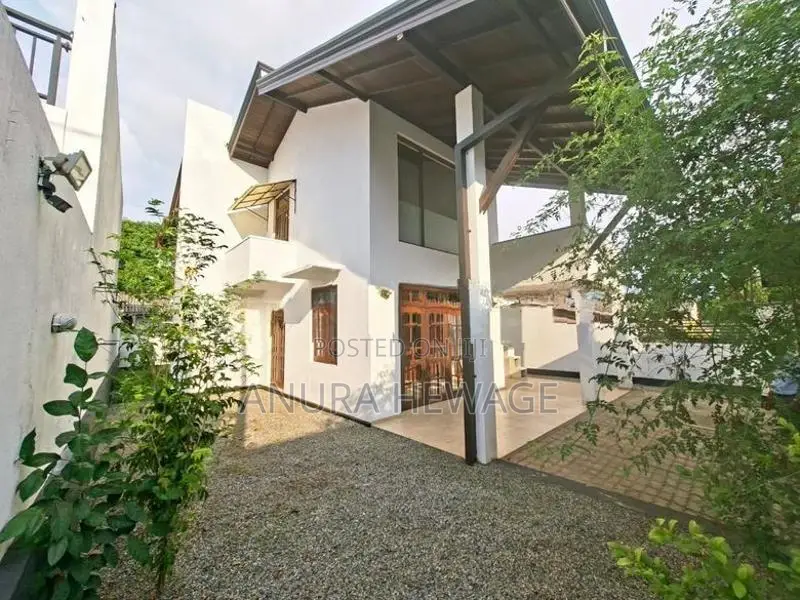 Two Story House for Sale Kahanthota road, Malabe (ID : MALB013)