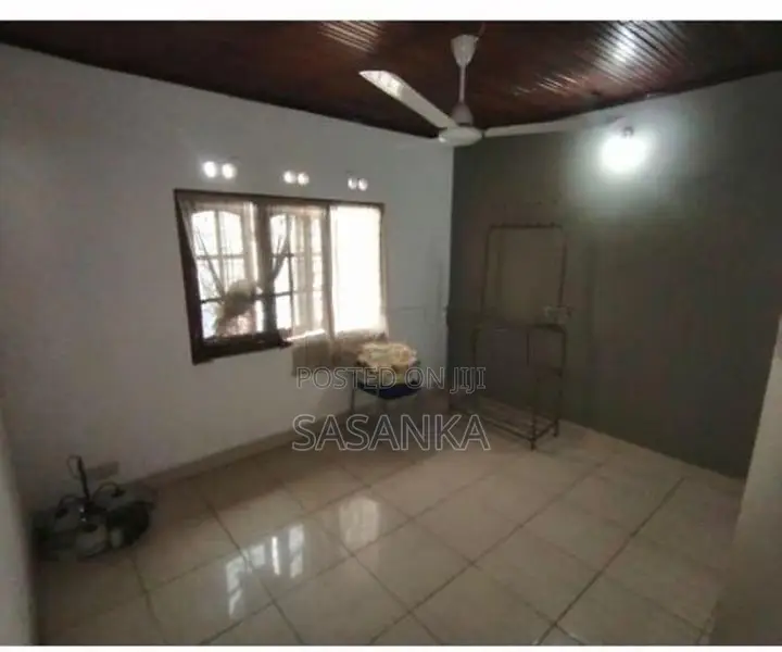 පිළියන්දල, සිද්ධමුල්ල, පුබුදු මාවත දෙමහල් නිවස විකිණීමට ඇත.