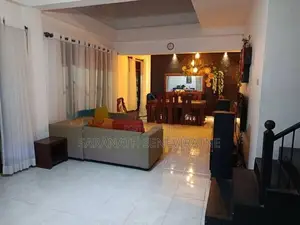 2 Storied House For Sale in Piliyandala Lake Drive