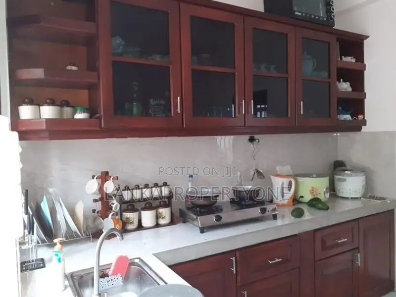 Villa for Sale at Hapugala