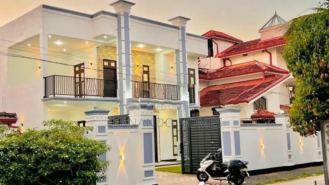 Comfirtable Living Condition Modern 5Br House For Sale In Negombo