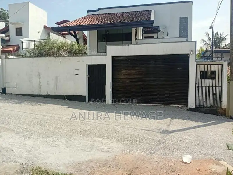 Two Story House for Sale Kahanthota road, Malabe (ID : MALB013)