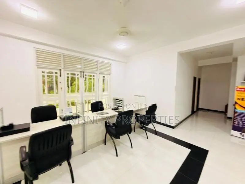(AFA102) 04 Storey Building Sale Battramulla