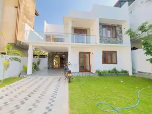 Beautiful Brand New House Sale Athurugiriya