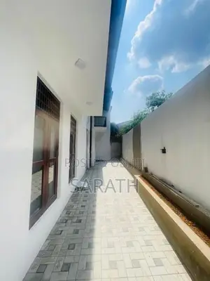 Strong Structure Brand New House Sale Talawatugoda