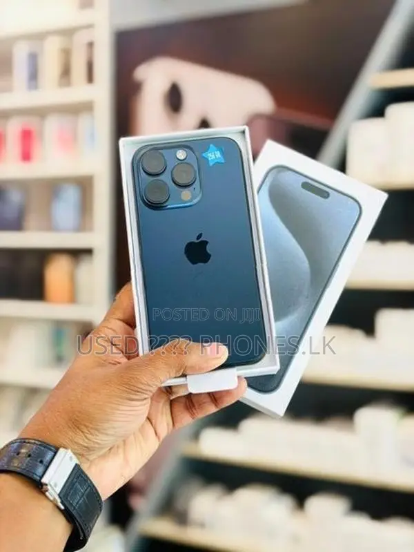 Apple iPhone 15 Pro Max 256GB (Used)