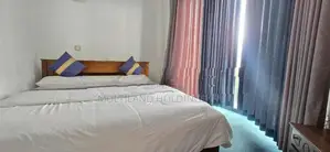 Hotel For Sale In Nuwara Eliya (walking distance to lake)