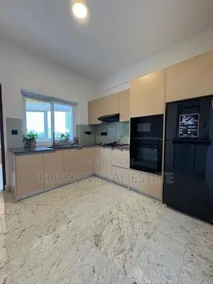 FULLY FURNISHED ROSEMEAD TOWER APARTMENT FOR RENT COLOMBO 7 CHI2395