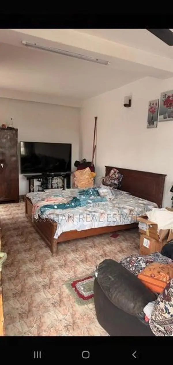 COMMERCIAL OR OFFICE STAFFS- HOUSE FOR RENT COLOMBO 2 MU2403
