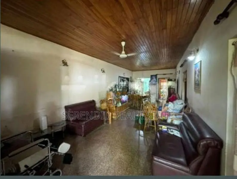 9.7 Perches Land Sale in Moratuwa