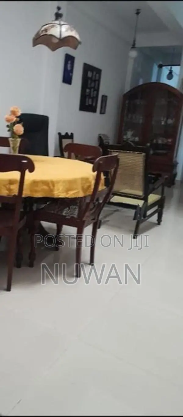 ( NUS1382) 2 Storied House in Nugegoda