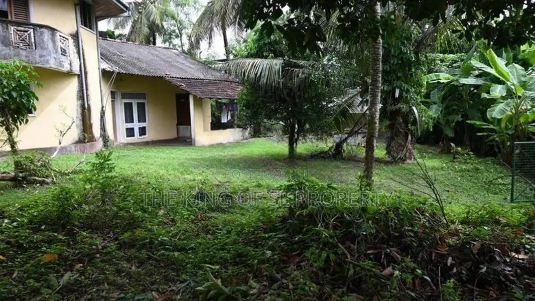 Land for sale in Maharagama
