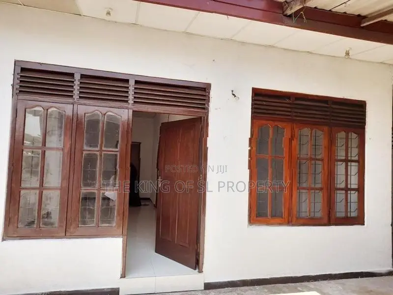 House for sale in Rathmalana