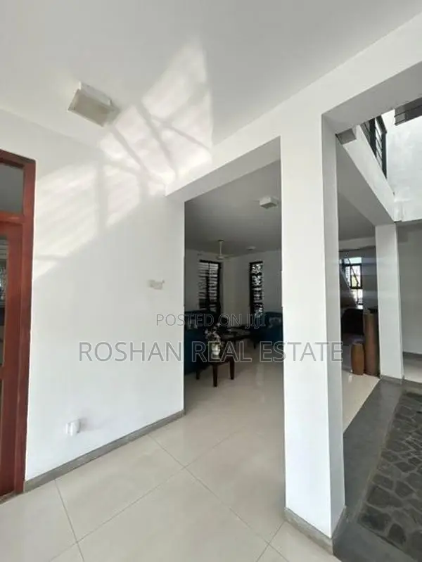 FULLY FURNISHED LUXURY HOUSE FOR SALE RAJAGIRIYA CH2413