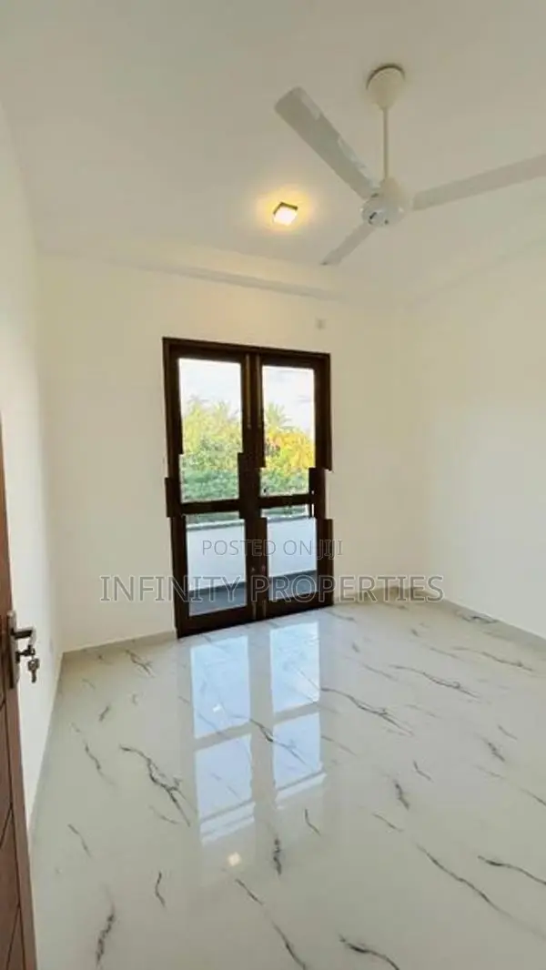 (AFA139) BRAND NEW THREE STOREY HOUSE FOR SALE IN MAHARAGAMA