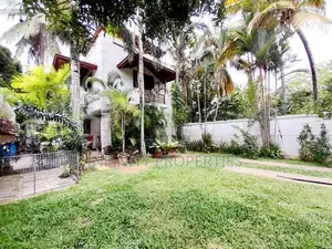 03 Storey Luxury House with 22 P Sale At Koswatha Nawala
