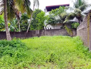 Land Close to Galle Road – Kalutara
