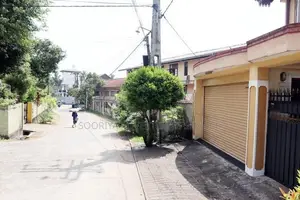 Kiribathgoda Property with Two Houses