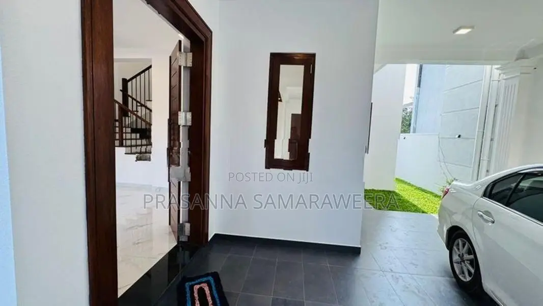 super luxury Brand New Modern 2 Story House-piliyandala