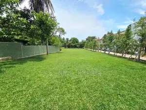 40P High Residential Bare Land For Sale In Thalawathugoda