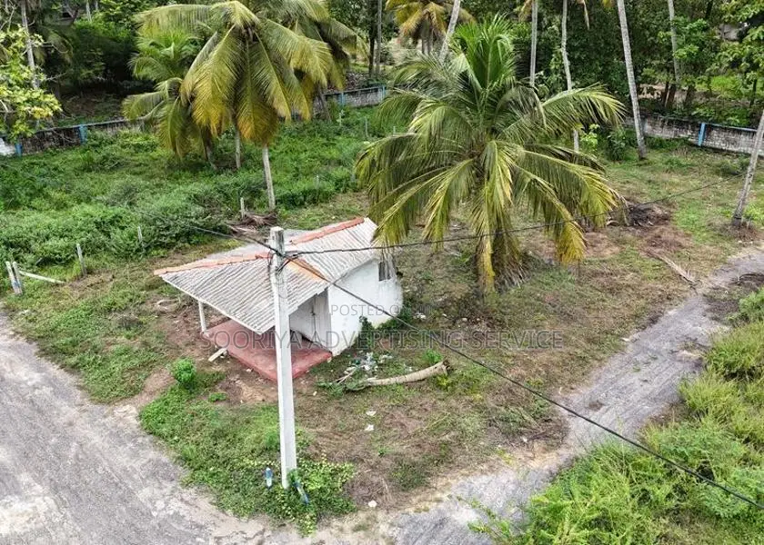 Prime Land for Sale in Marawila