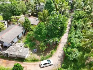 Land with House for Sale in Mattegoda