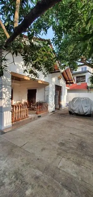 26P Bungalow for sale in mount Lavinia