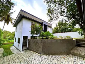 Brand-New House From Piliyandala - Dampe Rd