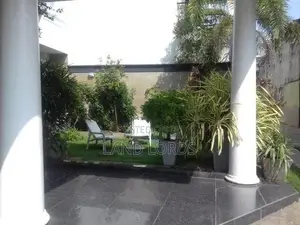 12P Fully Furnished House in 10th Lane Colombo 3 FOR SALE