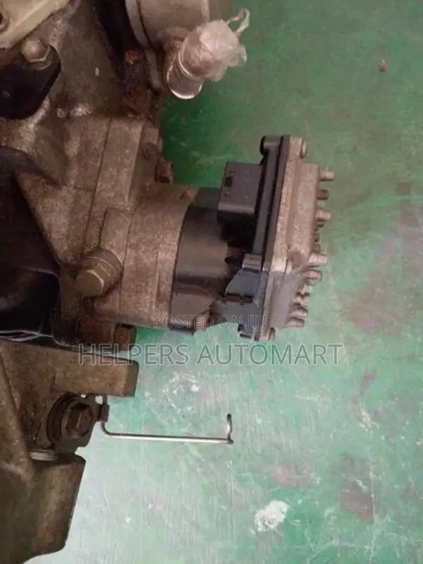 Toyota Vitz KSP90 1KR Gear box