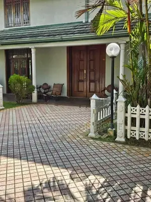 LUXURY HOUSE FOR RENT ANGODA RA 2422