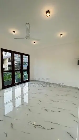 (AF820) BRAND NEW 3 STOREY HOUSE FOR SALE IN MAHARAGAMA GAMMANA ROAD .