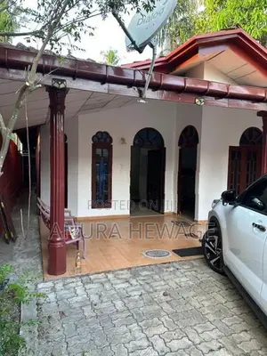 ජා-ඇල, දූව පාරේ පිහිටි නිවසක් විකිණීමට ඇත. (ID : DUWA001S)