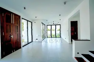 Elegant Designed Luxury Three Story House For Sale In Thalahena