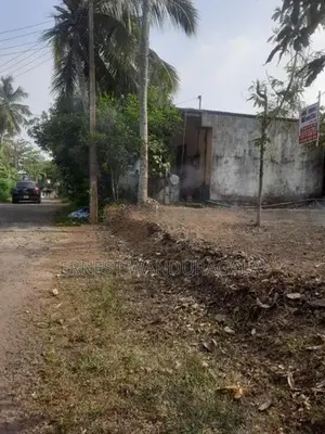 Land for sale in peliyagoda.