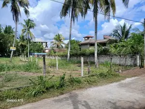 Kurunegala : 25 Perches Land for Sale in Jayanthipura